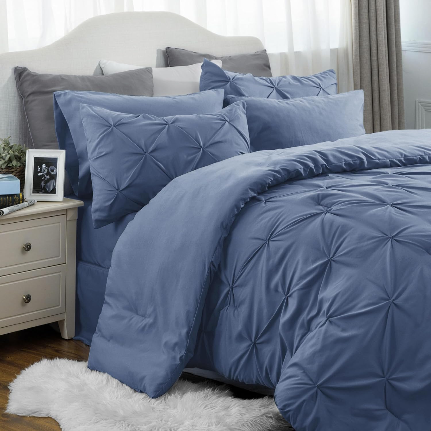 Pinched Bedding Comforter Set