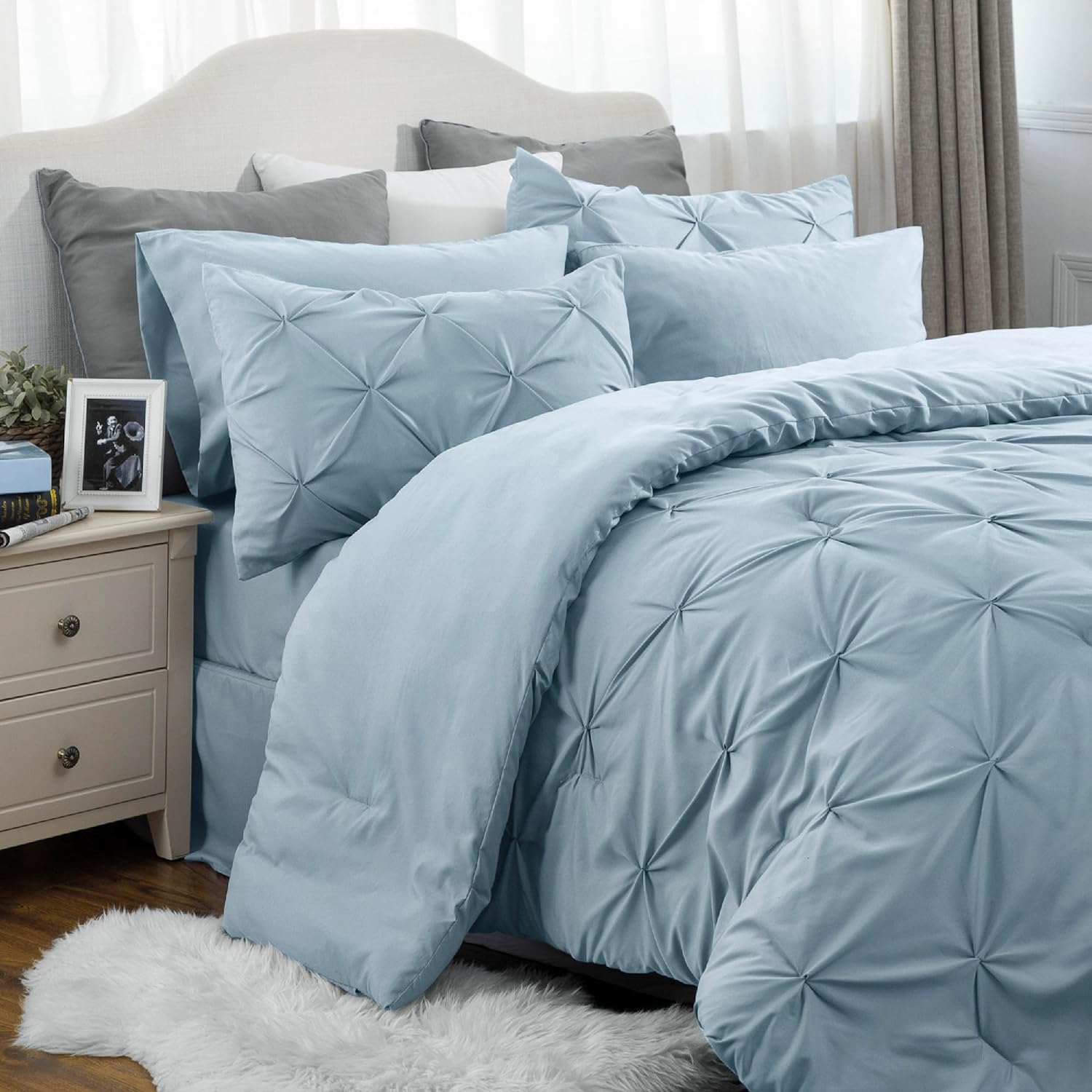 Pinched Bedding Comforter Set
