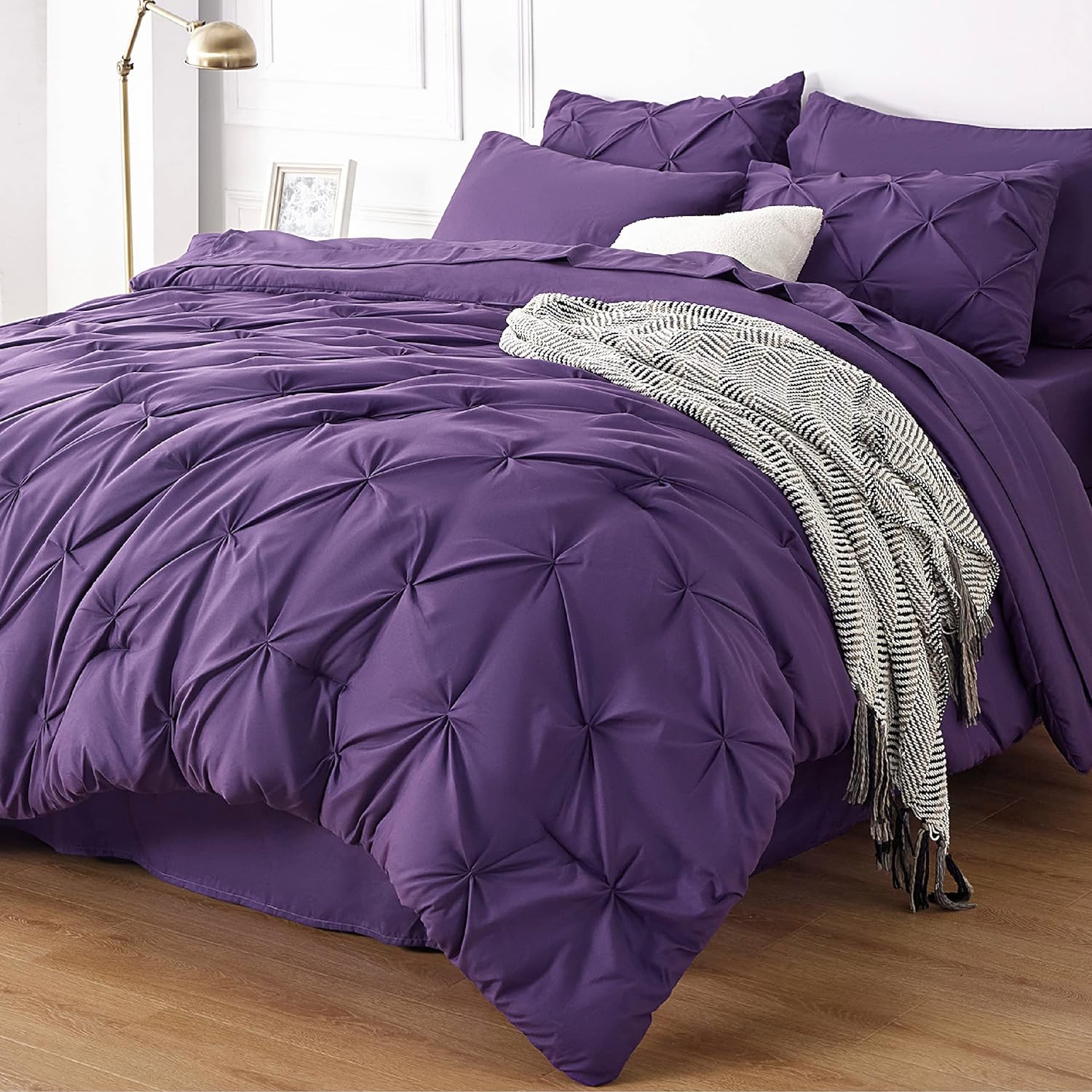 Pinched Bedding Comforter Set