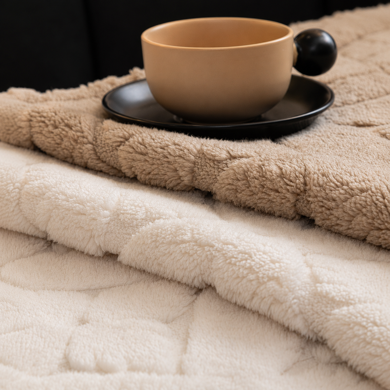 Non-Slip Jacquard Fleece Plush Sofa Couch Cover