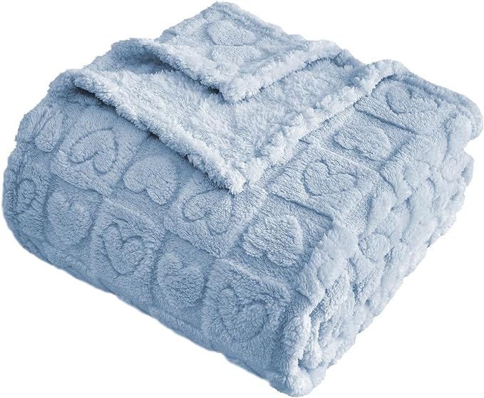 Heart Checkered Fluffy Throw Blanket