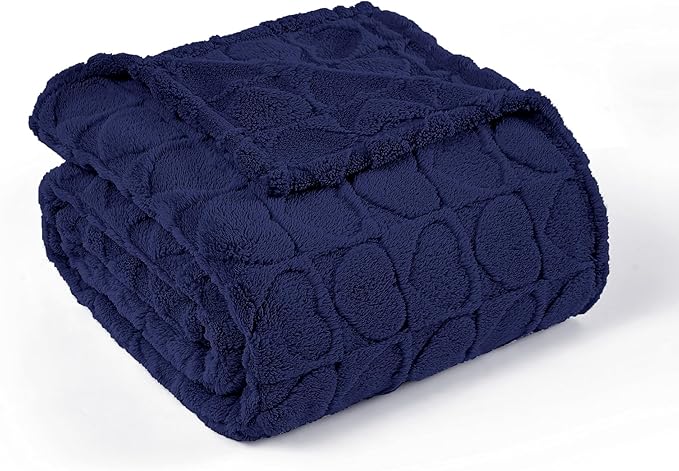 Heart Checkered Fluffy Throw Blanket